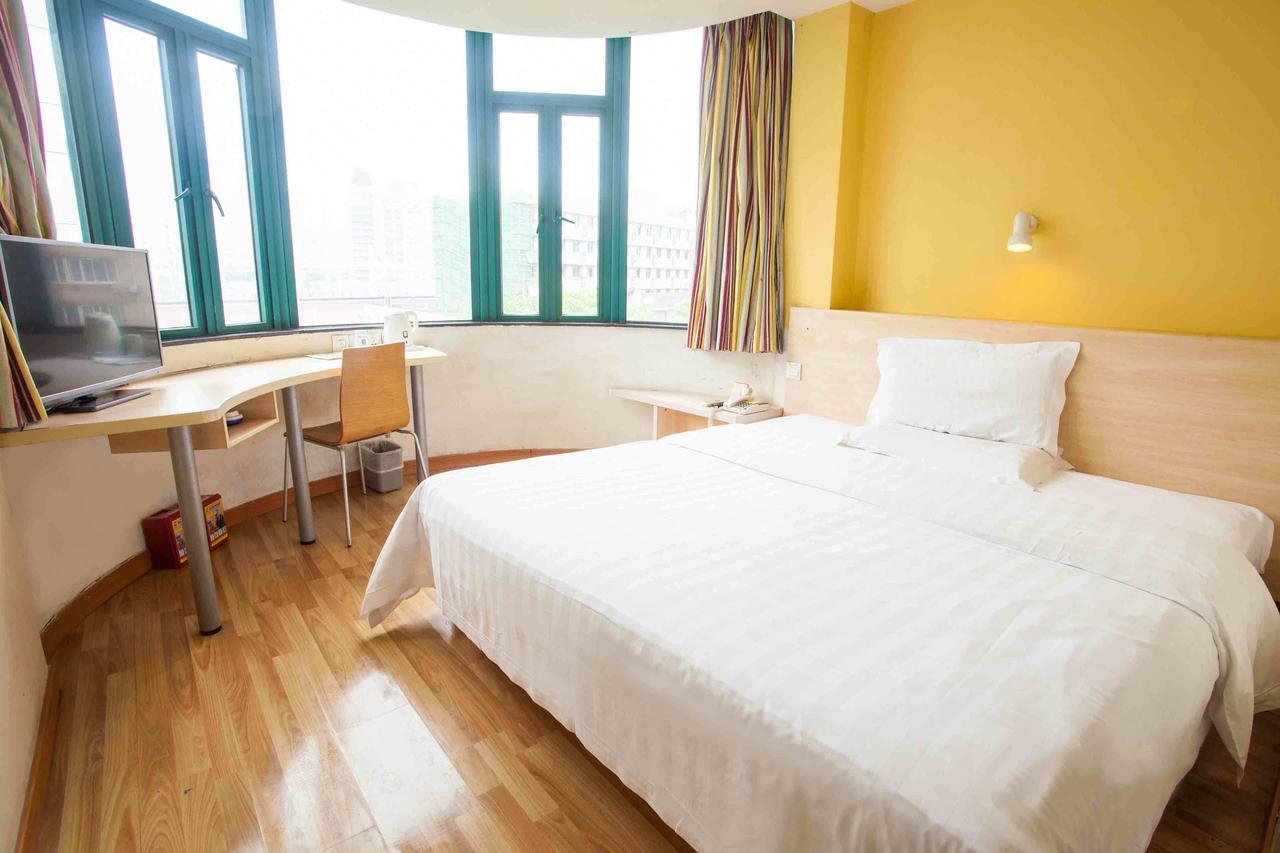 7Days Inn Ezhou Wuchang Avenue Dongjiang International Kültér fotó