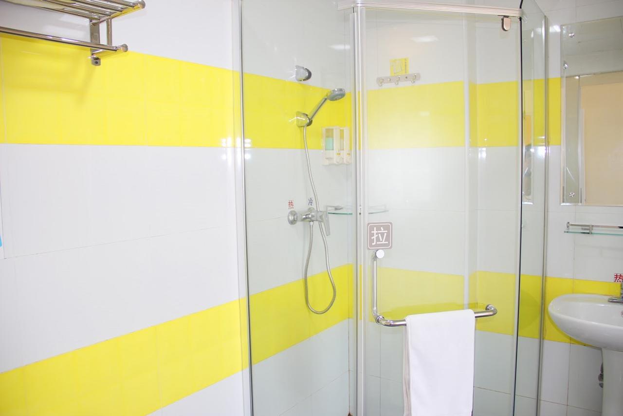 7Days Inn Ezhou Wuchang Avenue Dongjiang International Kültér fotó